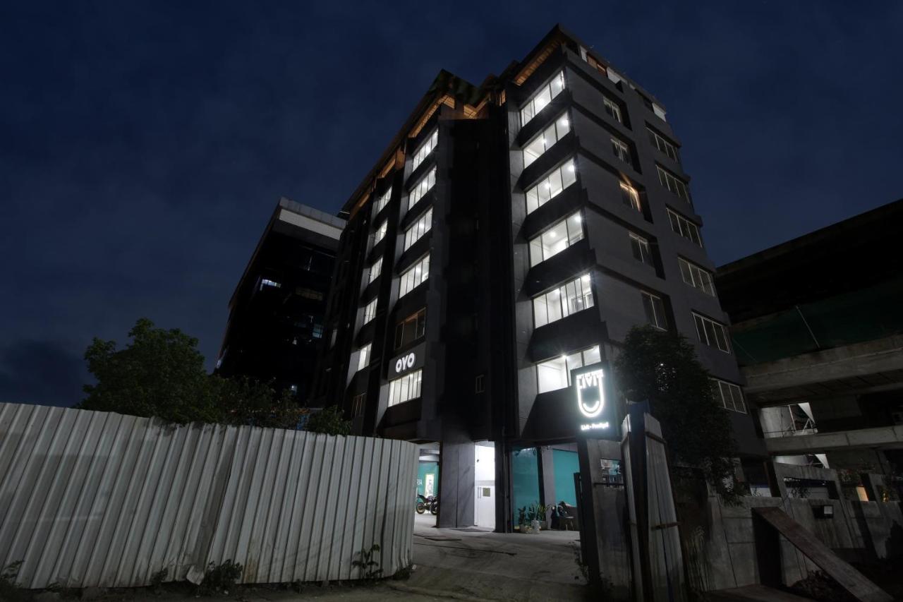 Super Oyo Townhouse 1237 Balewadi Hotel Méribel Village Eksteriør billede