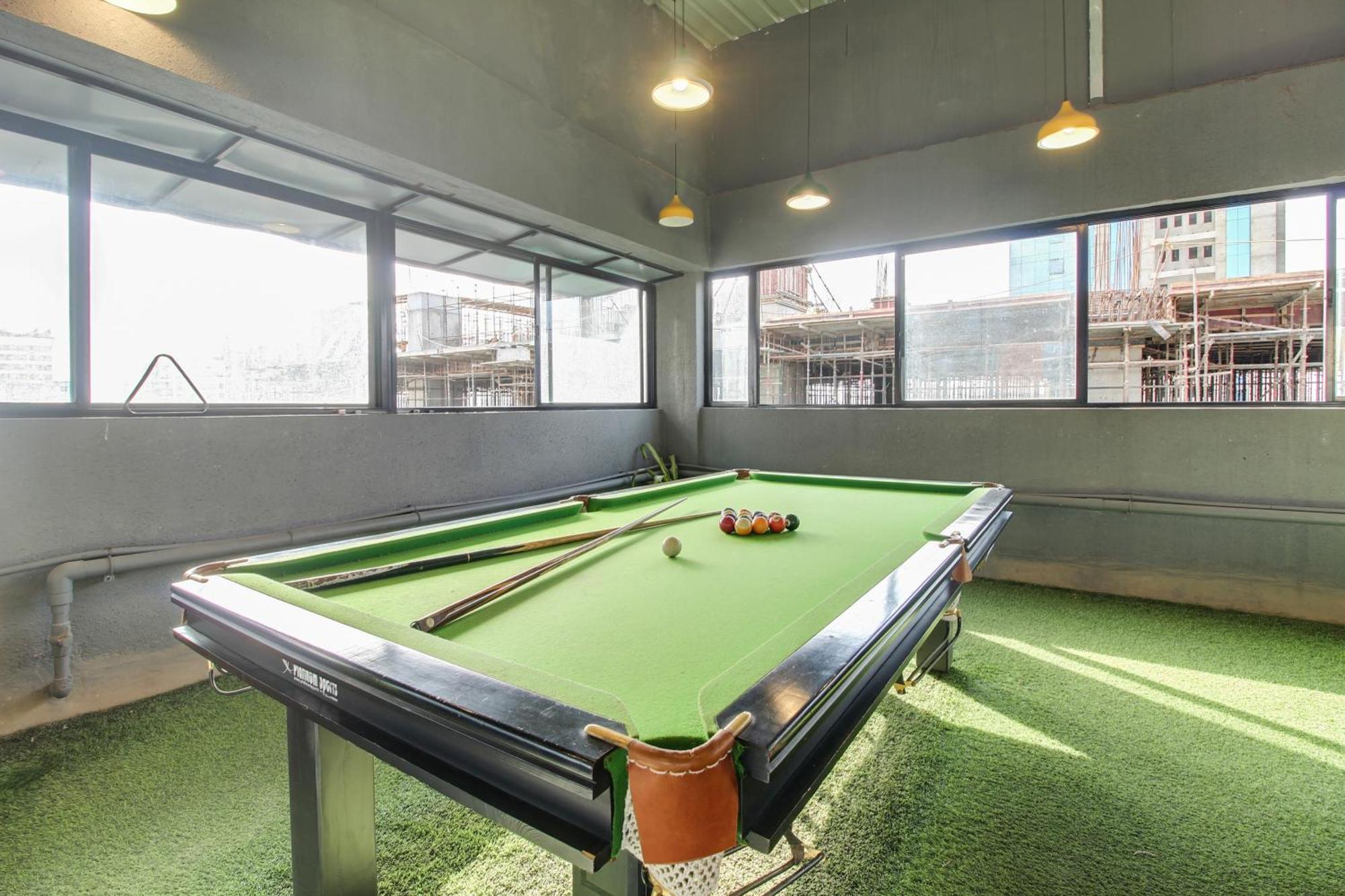 Super Oyo Townhouse 1237 Balewadi Hotel Méribel Village Eksteriør billede